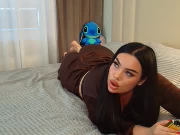 C_h_a_t_u_r_b_a_b_y, ?Goal: take off top? #18 #new #teen #young #shy [140 tokens remaining], webcam photo