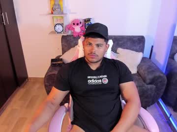 BDSM Master Caballero_____ 26 yrs live domination webcam