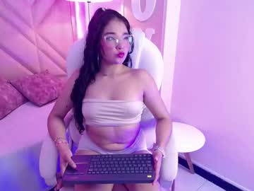 Catch me live as Camiijones, age 18 yrs in premium male cam shows