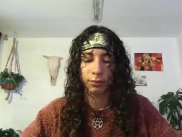 Hairy cam model camille_delrey (hairy,  bigcock,  teen,  latina,  hairyarmpits) streaming live in HD