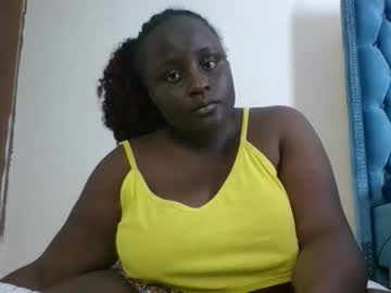 Squirting cam girl Caribeibi age 24 yrs live now