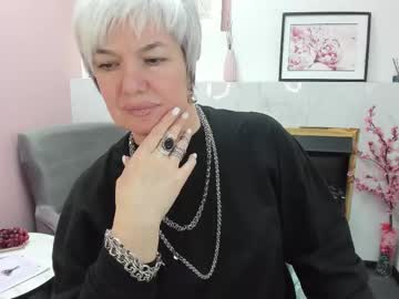 Live Milf Carmensoft, 44 yrs - Hot Milf Cams