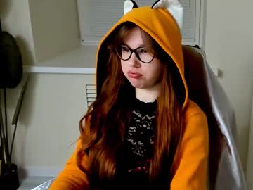 Carol_carmen, 25 years old, Shake tits [72 tokens left] #glasses #redhead #new #mistress #hairy, webcam photo