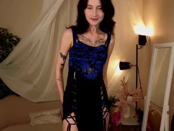 Carol_noir, 18 years old, My friend showed me a new site, but I'm so embarrassed // GOAL: Tease you with tongue&show tongue trick [30 tokens left] #New #18 #teen #shy #young, webcam photo