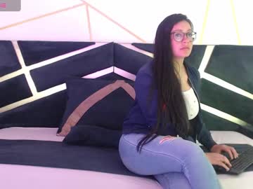 Catalinaqueen_vc • bigboobs36y • Colombia • public
