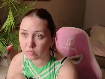 Catebendall, 19 years old, GOAL: doggy pose + spank my ass x5 [78 tokens remaining]  ? hey, Cate here! 19 Yo Czech Girl? #bigass #New #NONUDE #SHY #teen, webcam photo