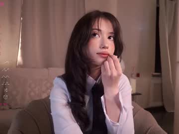 Catedeman, 18 years old, #new Goal: Soft touch tits & eye contact!  #teen #skinny #18 #shy Hello guys! Im iii I will be glad to meet you [0 tokens remaining], webcam photo