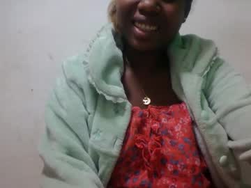 Ccecileee • anal • MAYOTTE • public