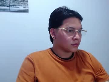 Ceballos_ big cock cam stud 20 yrs streaming live