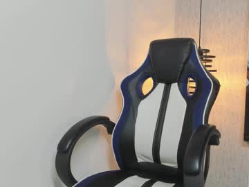 Celestebon_vc, 24 years old, GOAL: lick my fingers close cam [79 tokens remaining] TODAY IS MY BIRTHDAY ?? #feet #squirt #latina #new #naked, webcam photo