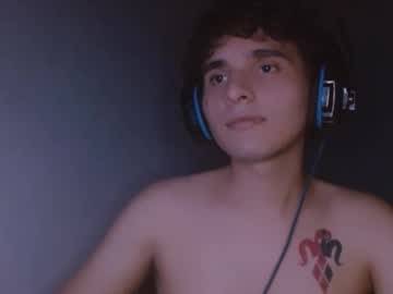 Live cam boy Charley_quin, 20 yrs – Hot Male Cams