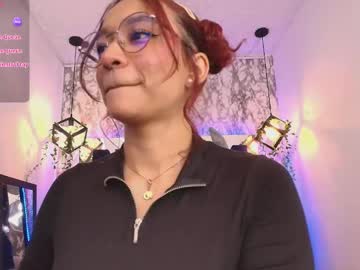 Catch me live as Charlotte_bluee_, age 25 yrs in premium male cam shows