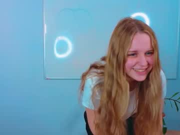 Charlottejennings, 18 years old, Show Neck CloseUP? Hey i`m New here and wanna know each others better #new #18 #teen #shy #young [44 tokens remaining], webcam photo