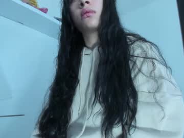Charlottelam2, 22 years old, GOAL: sexy dance [396 tokens remaining] ????welcome to my room ???? #squirt #dirty #young #latina #anal, webcam photo