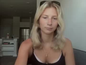 Live cam boy Charlotterosevip – Hot Male Cams