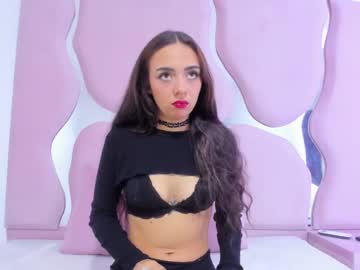 Live cam boy Chloeasm – Hot Male Cams