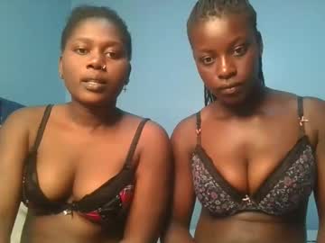 Squirting cam girl Chocolate_iva age 22 yrs live now