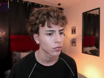 Chrristopher77, 18 years old, GOAL: cum [599 tokens remaining] Welcome to my room! #18 #twink #skinny #bigcock #young, webcam photo