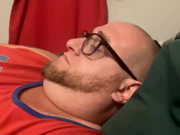 Live gay cam model Chubbyguy69002 streaming now in HD
