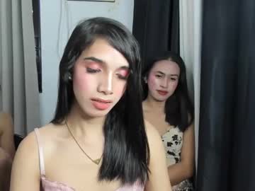Skinny Asian cam girl Cici_02 live in HD