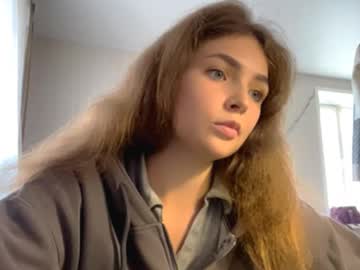 Live cam performer Ciraandregg streaming now
