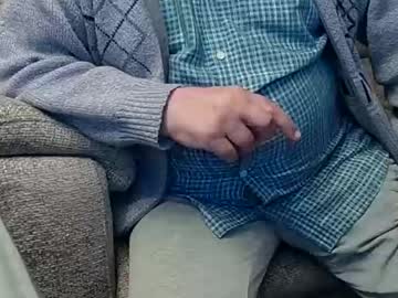 Clanard • mature69y • UK • public