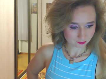 Live Milf Classyinna, 39 yrs - Hot Milf Cams