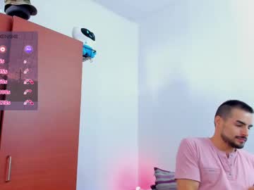 Live gay cam model Coddymasson26 yrs streaming now in HD