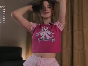Cold_bumble, 19 years old, GOAL: ?squeeze thighs? favorite patterns 66/77/99 #new #shy #cute #18 #petite [0 tokens remaining], webcam photo