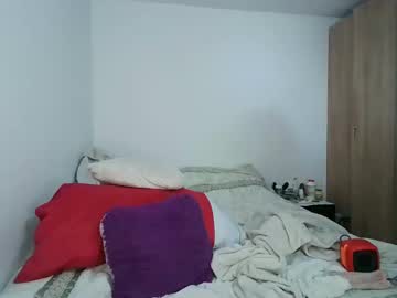 Hairy cam model Cosmic_crystal live now