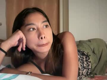 Live cam performer Creamy_sexy streaming now