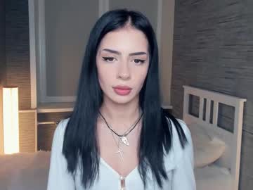 Cristalpeno, 18 years old, GOAL: Look on my outfit [21 tokens remaining] Hi everyone! Help me to get 5 thumbs up<3 #18 #teen #new #shy #young, webcam photo