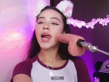 Catch me live as Crystalswanzz, age 21 yrs in premium male cam shows