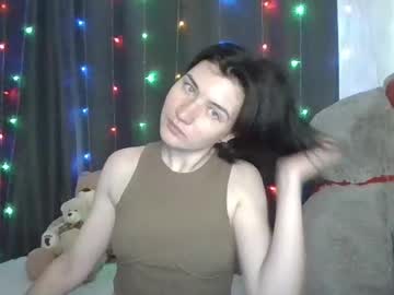 Catch me live as Cute_mood, age 21 yrs in premium male cam shows