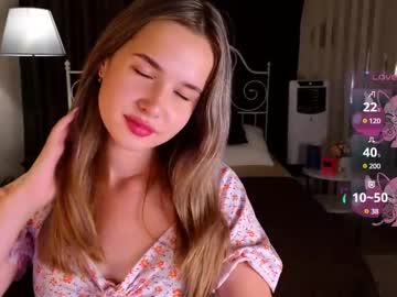 Catch me live as Cutiee_alice, age 18 yrs in premium male cam shows