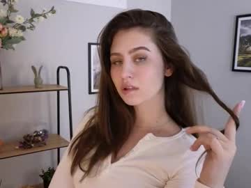Cynthia_curtis, 18 years old, Let`s make my top wet #18 #teen #new #bigass #bigboobs [16 tokens remaining], webcam photo