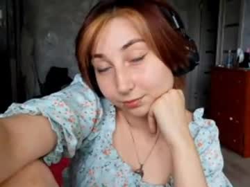 Cynthiacalemine, 18 years old, Goal: Stand up+few spins around - I'm Lexie, a little #shy about my #bigboobs because I'm #18, I'm the #young #new girl here [25 tokens remaining], webcam photo