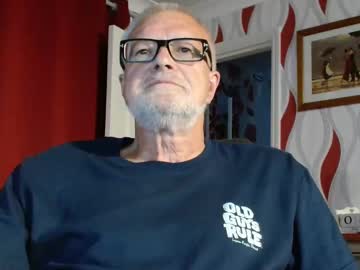 Daddiescockforyou • mature70y • UK .... Essex • public