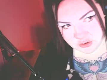 Catch me live as Daddyslilcumslxt, age 28 yrs in premium male cam shows