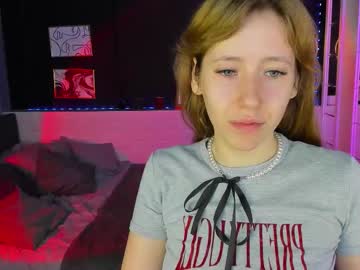 Daisy__wane, 18 years old, Hi everybody! let's chat :) #new #nonude #braces #redhead #18 [1000 tokens remaining], webcam photo