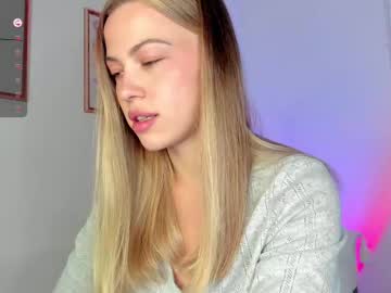 Damn_cutie, 21 years old, Hey everyone^^ am Tiana,glad to see you on my stream<3 #smalltits #18 #young #bigass, webcam photo