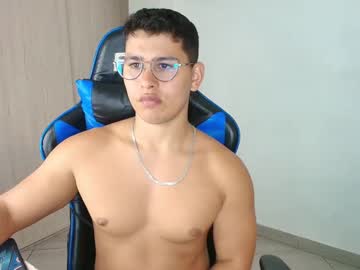 Dantraxx, 35 years old, explosion of cum x2 #18 #young #bigcock #muscle #cum [650 tokens remaining], webcam photo