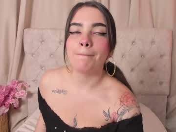 Daphneglas • bigboobs19y • Ask me? • private