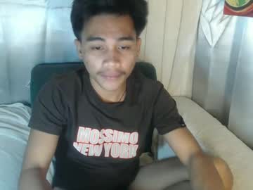 Skinny Asian cam girl Darmanfantasy live in HD