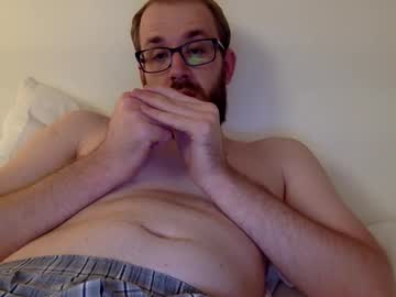Dav_luv4u • bigfeet28y • United States • public