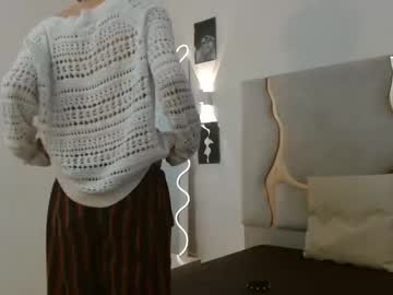 Dave_tay, GOAL: Twerking ? [63 tokens remaining] Welcome to my room! #bigcock #18 #femboy #twink #smoke, webcam photo