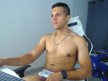 Davisito7, 28 years old, Welcome to my room make me happy I will do the same for you  #cum  #new #young  #bigcock #bigass [449 tokens remaining], webcam photo