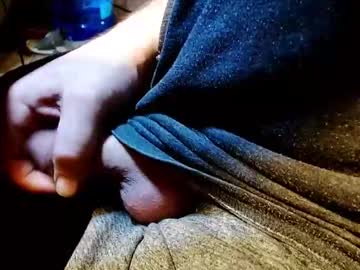 Delgondahntelius • homemasturbating • Texas, United States • public