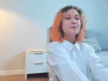 Deloisehighsmith, 18 years old, hm..Hello? I'm Sara!! Goal: remove 1 button on my shirt  #new #shy #18 #teen #cute [36 tokens remaining], webcam photo