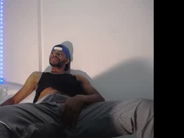 Muscle cam star Denzo_cornell, 24 yrs